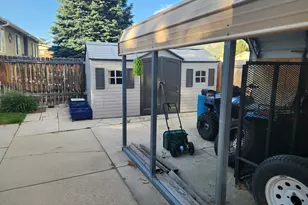 2329 E Woodchuck Cir, Sandy, UT 84093 - Photo 39