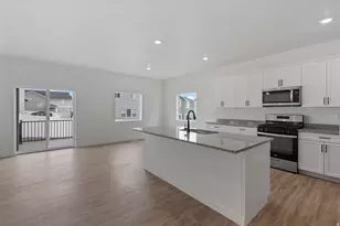 7181 Switchback Way N, Eagle Mountain, UT 84005 - Photo 3