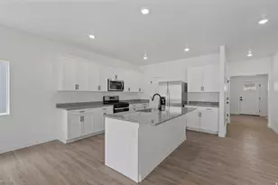 7181 Switchback Way N, Eagle Mountain, UT 84005 - Photo 5
