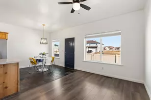 2037 E Cedar Trails Wy, Eagle Mountain, UT 84005 - Photo 9