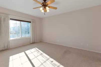 290 E 450 S, Hyde Park, UT 84318 - Photo 13