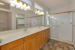 290 E 450 S, Hyde Park, UT 84318 - Photo 15