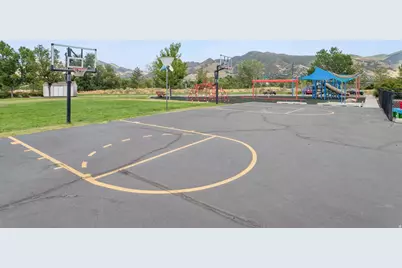 1925 E Hillcrest Ave S, Salt Lake City, UT 84106 - Photo 51