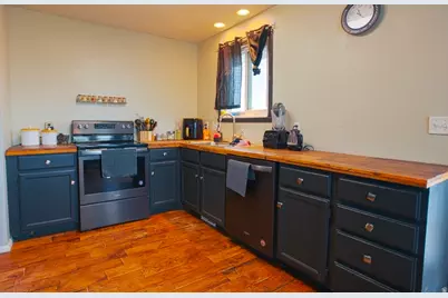 6363 S Uyeda Ct, West Jordan, UT 84081 - Photo 9