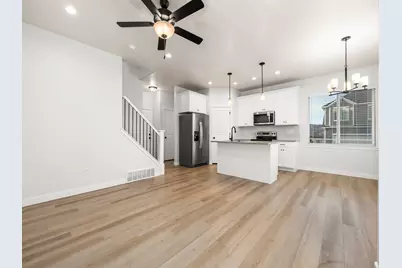 920 N Hillcrest Ln, Lehi, UT 84048 - Photo 5