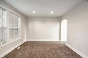 910 S Pace Pl, North Salt Lake, UT 84054 - Photo 11