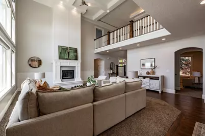 910 S Pace Pl, North Salt Lake, UT 84054 - Photo 15