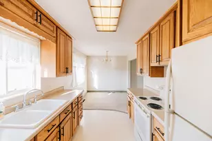 214 E 1250 N, Bountiful, UT 84010 - Photo 5