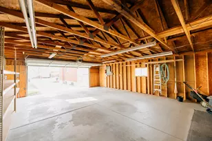 214 E 1250 N, Bountiful, UT 84010 - Photo 31