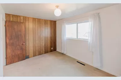 214 E 1250 N, Bountiful, UT 84010 - Photo 11