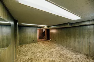 214 E 1250 N, Bountiful, UT 84010 - Photo 17