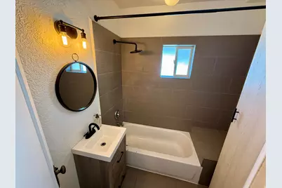 390 S 700 W, Provo, UT 84601 - Photo 11