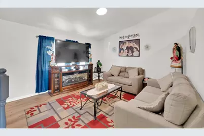 1284 N 900 W, Clinton, UT 84015 - Photo 13