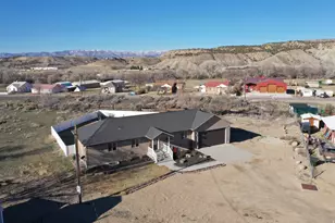 2095 W 4100 N, Spring Glen, UT 84526 - Photo 33