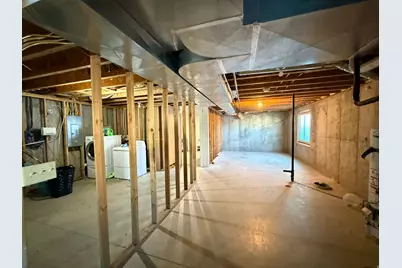 2095 W 4100 N, Spring Glen, UT 84526 - Photo 21