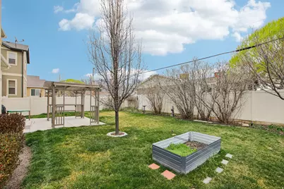 566 E 9270 S, Sandy, UT 84070 - Photo 39
