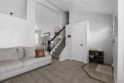 5762 S Trowbridge Way W, Salt Lake City, UT 84118 - Photo 5