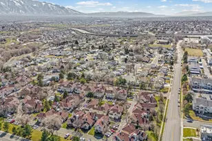 1468 W Coastal Ct, Taylorsville, UT 84123 - Photo 11