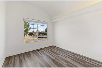 1468 W Coastal Ct, Taylorsville, UT 84123 - Photo 29