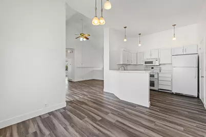 1468 W Coastal Ct, Taylorsville, UT 84123 - Photo 7