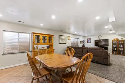 237 S Ridgeview Dr, Orem, UT 84058 - Photo 23