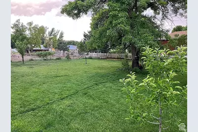 115 W 200 S, Kanosh, UT 84637 - Photo 3