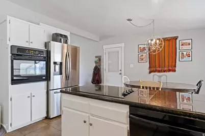 5449 S 700 E, South Ogden, UT 84405 - Photo 9