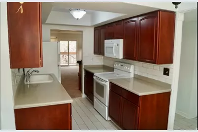 5197 S Gravenstein Park W #204, Murray, UT 84107 - Photo 7