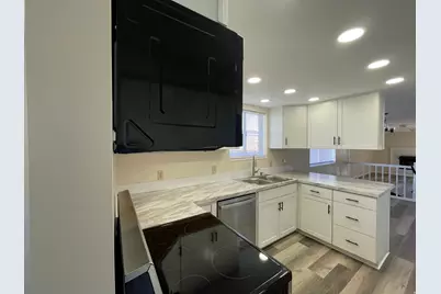 5085 S Clover View Dr, Murray, UT 84123 - Photo 7