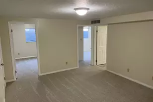 5085 S Clover View Dr, Murray, UT 84123 - Photo 17