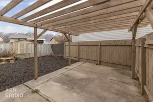 949 S 225 E, Layton, UT 84041 - Photo 33