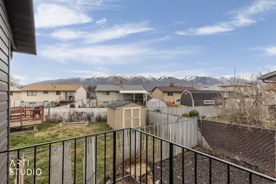 949 S 225 E, Layton, UT 84041 - Photo 29