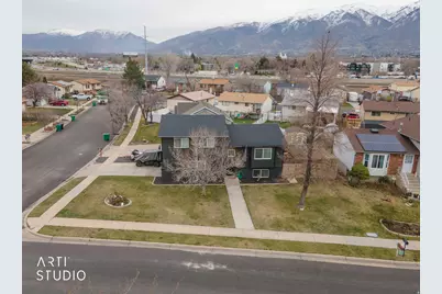 949 S 225 E, Layton, UT 84041 - Photo 35