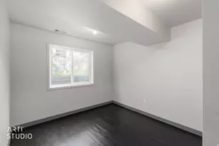 949 S 225 E, Layton, UT 84041 - Photo 23