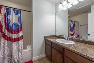 4043 E Oakland Hills Dr, Eagle Mountain, UT 84005 - Photo 17