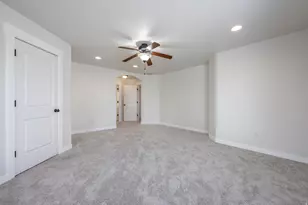 4043 E Oakland Hills Dr, Eagle Mountain, UT 84005 - Photo 19