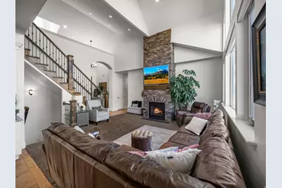 1635 E 1060 N, Lehi, UT 84043 - Photo 5