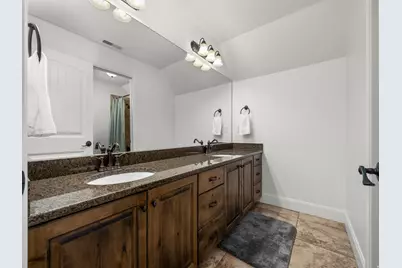 1635 E 1060 N, Lehi, UT 84043 - Photo 19