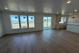 241 W 550 N, Smithfield, UT 84335 - Photo 21