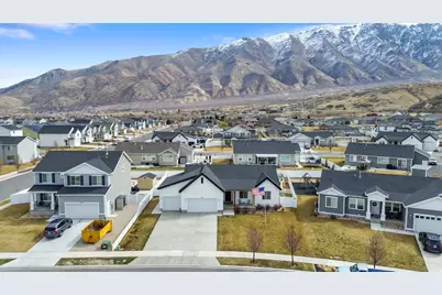 949 S Red Cliff Dr, Santaquin, UT 84655 - Photo 39