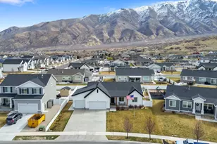 949 S Red Cliff Dr, Santaquin, UT 84655 - Photo 39