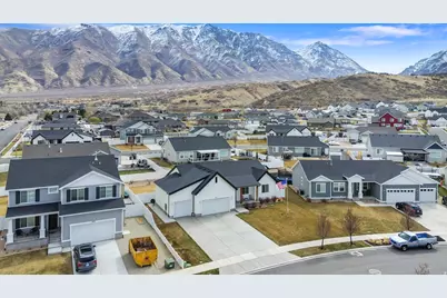 949 S Red Cliff Dr, Santaquin, UT 84655 - Photo 41