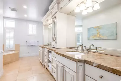 1742 E Ridge Point Dr S, Bountiful, UT 84010 - Photo 15