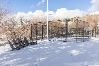 1742 E Ridge Point Dr S, Bountiful, UT 84010 - Photo 93