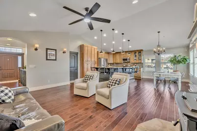 1091 W 2175 S, Syracuse, UT 84075 - Photo 5