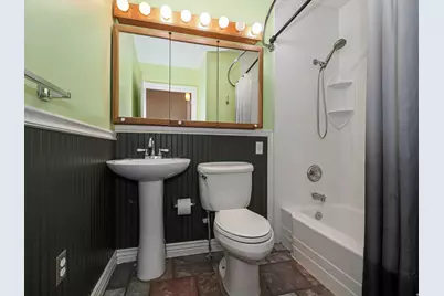 2425 E 6660 S, Cottonwood Heights, UT 84121 - Photo 21