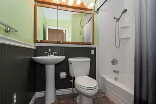 2425 E 6660 S, Cottonwood Heights, UT 84121 - Photo 21