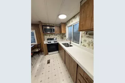 3083 S Breaker Dr #238, Garden City, UT 84028 - Photo 5