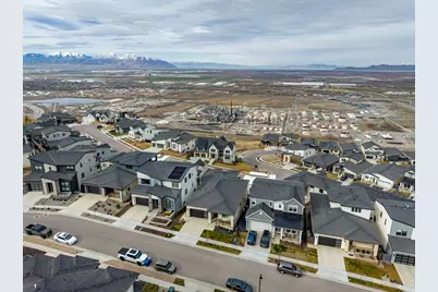 794 S Miller Ave, North Salt Lake, UT 84054 - Photo 1