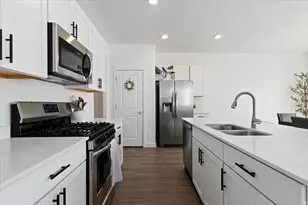 3785 W Cold Pond Ave, Lehi, UT 84048 - Photo 9